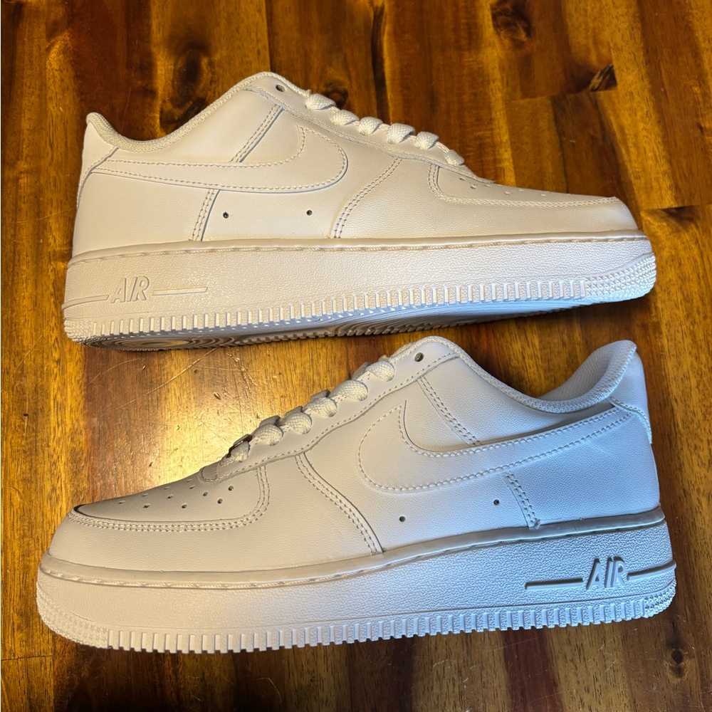 Nike Air Force 1 Women’s White